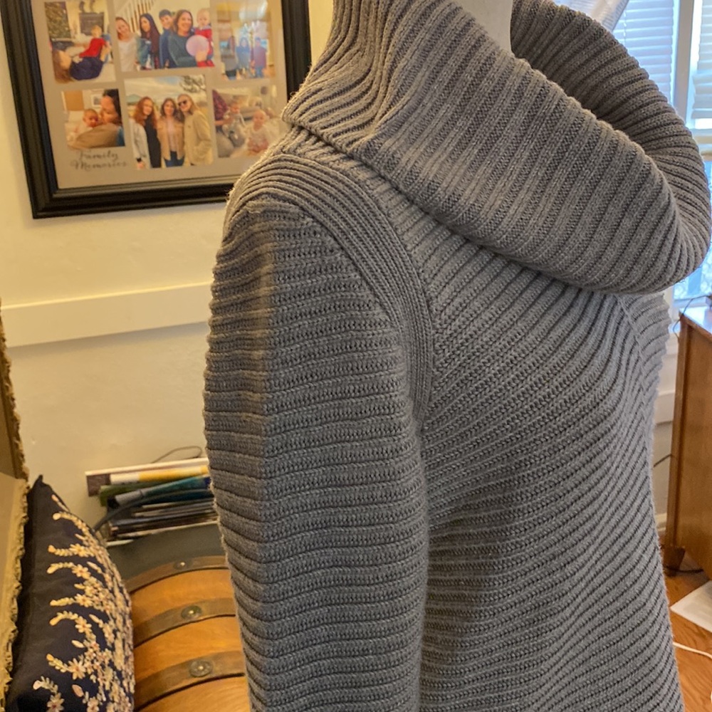 Calvin Klein Horizontal Ribbed Gray Cowl Neck Sweater - Picture 6 of 13
